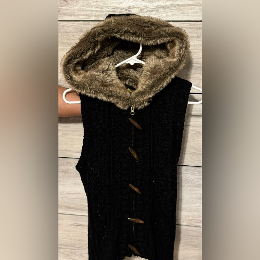 Love by design brand   Fur hooded black vest